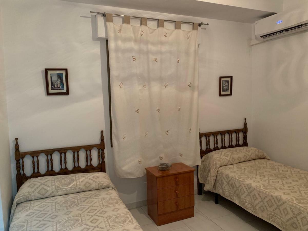 Hostal Restaurante Rufino Berlanga ภายนอก รูปภาพ